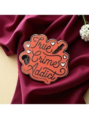 TRUE CRIME ADDICT Enamel Lapel Backpack Pin NEW